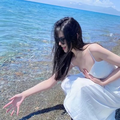 敲 海报