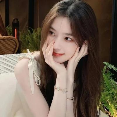 特禽鲨龙 海报
