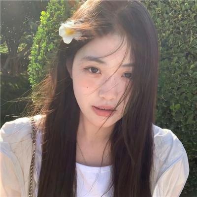 女王神剑 海报
